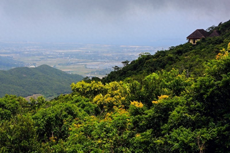 亚龙湾热带天堂森林公园,滨海山地生态观光兼生态度假型森林公园