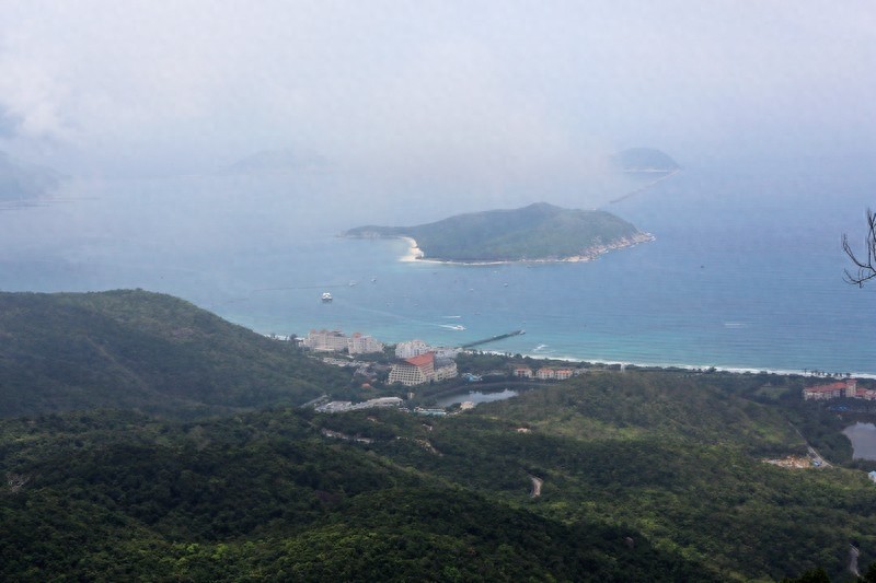 亚龙湾热带天堂森林公园,滨海山地生态观光兼生态度假型森林公园