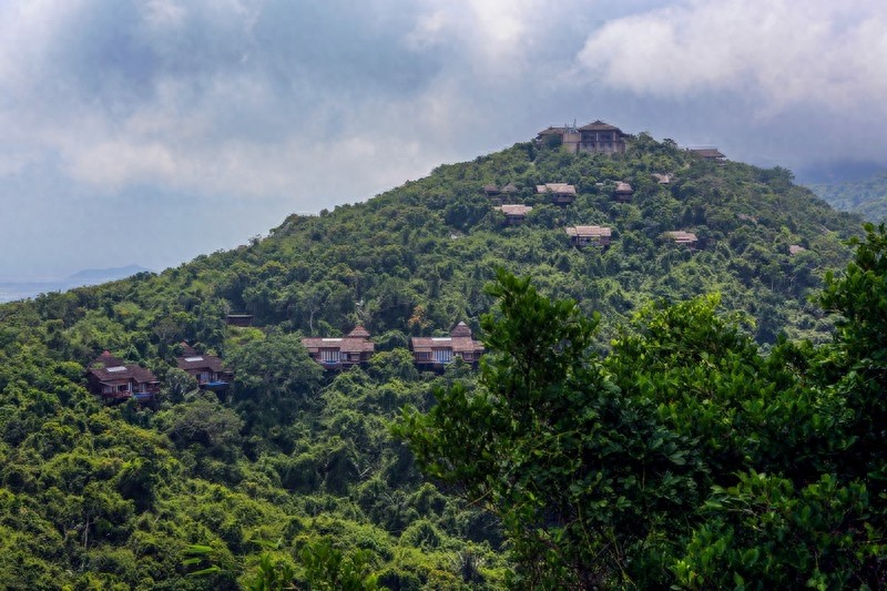 亚龙湾热带天堂森林公园,滨海山地生态观光兼生态度假型森林公园