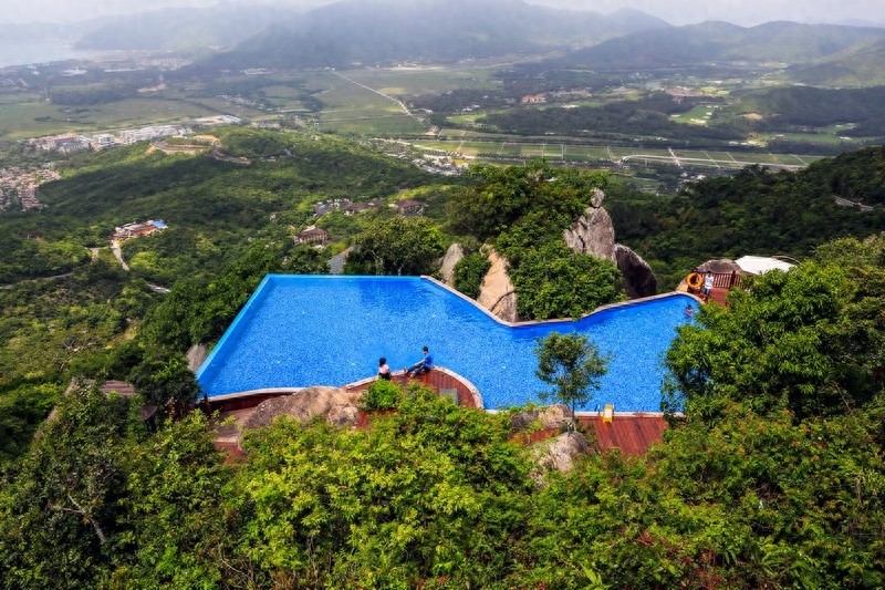 亚龙湾热带天堂森林公园,滨海山地生态观光兼生态度假型森林公园