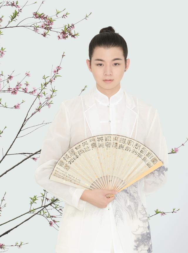 霍尊事件对他本人的影响有多大（走到今天的结局该怪谁呢）(2)