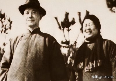 ​1912年，汪精卫和妻子拍下罕见结婚照，21岁的陈璧君，也不算太丑
