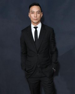 ​吴彦祖与妻子结婚11年无绯闻（吴彦祖41岁混血妻子罕见露面）