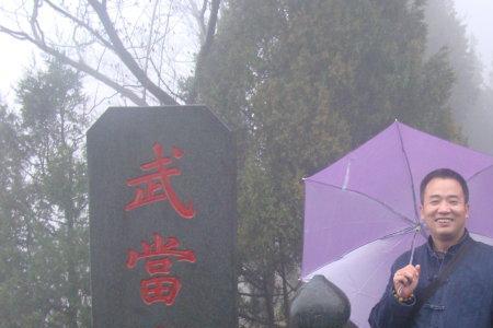 霹雳彩虹主题曲