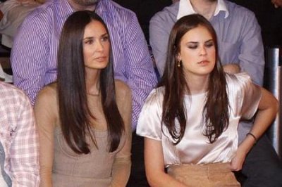 ​黛米摩尔惊艳写真