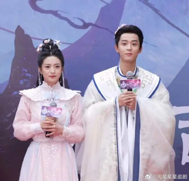 千朵桃花一世开开机妆造被网友质疑“太歹毒”