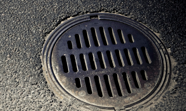 为什么井盖是圆的 ,井盖为什么要做成圆形的图5