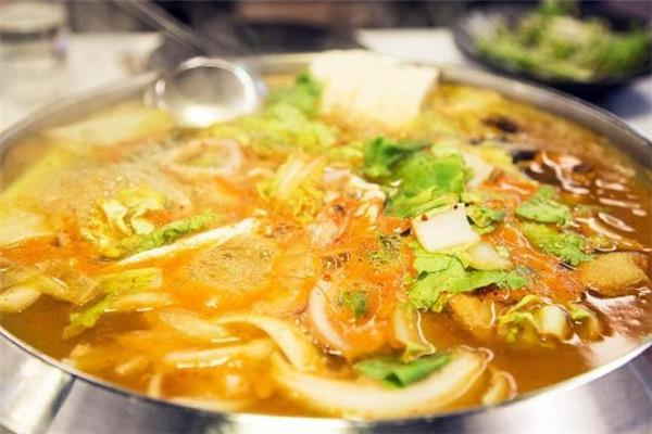 海鲜汤腥味怎么去除 海鲜汤里面放什么调料