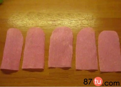 ​简单皱纹纸纸花图解教程