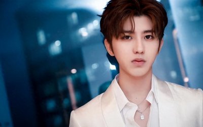 ​蔡徐坤整没整容？与前经纪公司闹翻，曝出整容明细，费用达79万