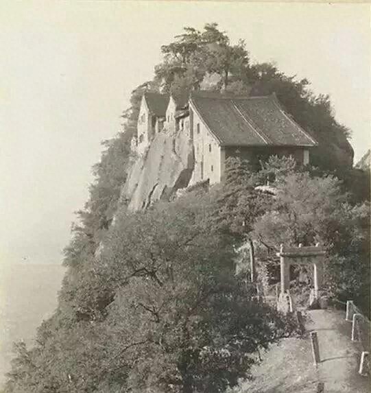 仙风道骨没错了，一组百年前隐居深山的道士老照片