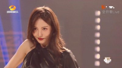 ​金晨又遭质疑整容！多张成名前旧照被扒，容貌与如今判若两人