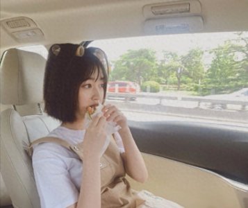 ​时代峰峻女艺人只有两个？张艺凡“二公主”