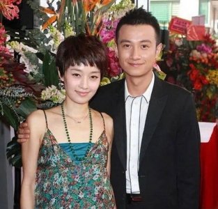 ​马伊琍登黄磊综艺，与小17岁演员吴昊宸同台热聊，两人曾传绯闻