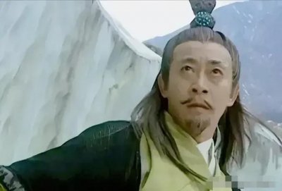 ​汽车站里的骗局