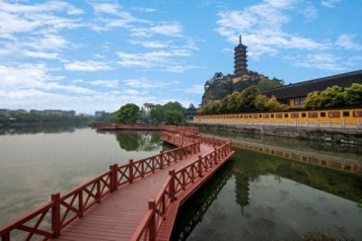 ​丹阳属于镇江市区吗：深度解读十个地理文化视角