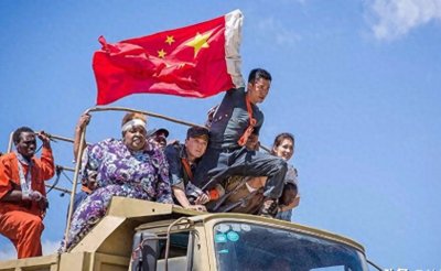 ​《战狼2》中的穿帮镜头，一个比一个细节，吴京“藏”的也太深了