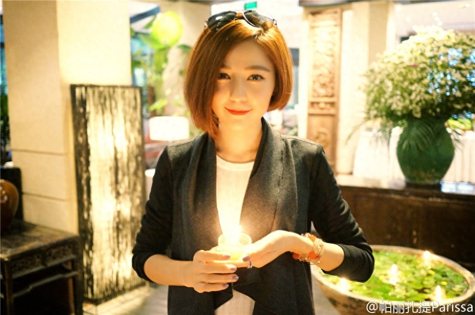 帕丽扎提Parissa美女生活照片