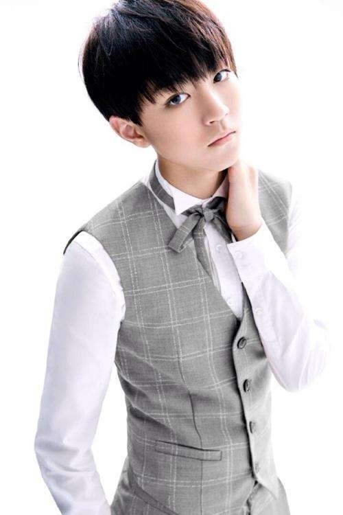 王俊凯留言董子健 王俊凯有没有整容