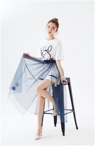 ​歌声如昨人依旧 陌陌李小宅唱响《两个我们》引发共鸣