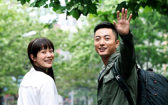 海清跟吴秀波谁的年龄大（曾与吴秀波海清搭档）(2)