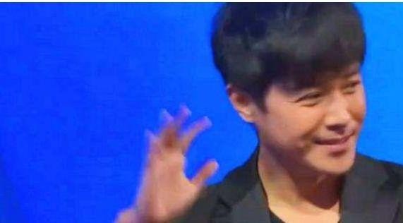 张大大斥责陈思诚瞎眼，陈思诚发飙，场面失控谢娜惊的不敢说话