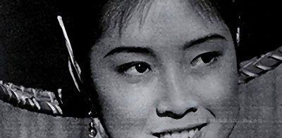 ​曾经的刘三姐扮演者，野心膨胀出卖色相诱惑官员，枪毙时仍不服