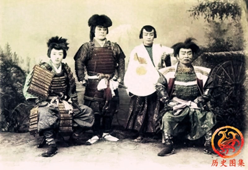 直击日本武士的真实样子：长相凶悍，身高是亮点，图六像杀马特