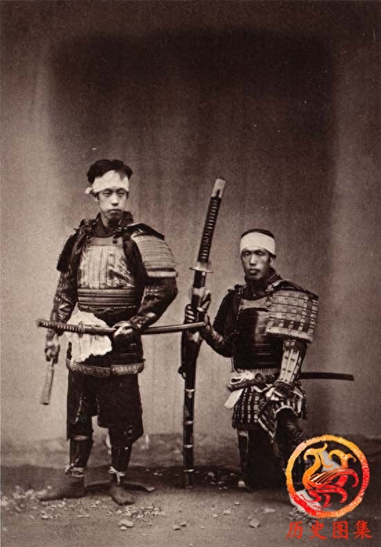 直击日本武士的真实样子：长相凶悍，身高是亮点，图六像杀马特