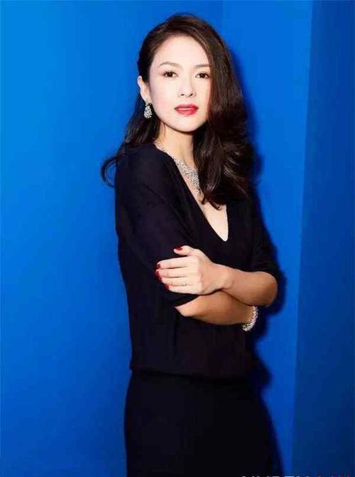 章子怡个人资料及简历，周一围朱丹(章子怡 简历)