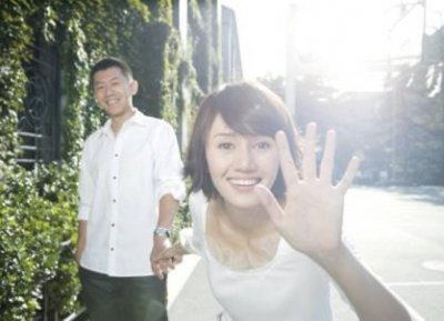 ​王一博是谁公司的艺人 王一博为何叫白牡丹