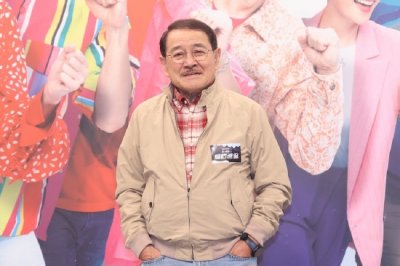 ​刘丹回应刘恺威新恋情 表示对儿子新女友很满意