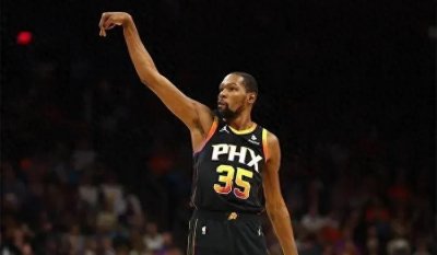 ​完胜！杜兰特27+16，火箭六少76+21，新纪录诞生，西部第10易主