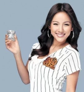 ​李孝利整容了吗？不修图的她现在脸怎么样了