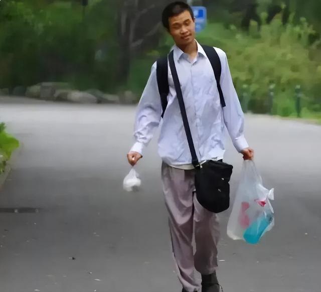 数学天才韦神个人资料简介(解密北大韦神)(3)