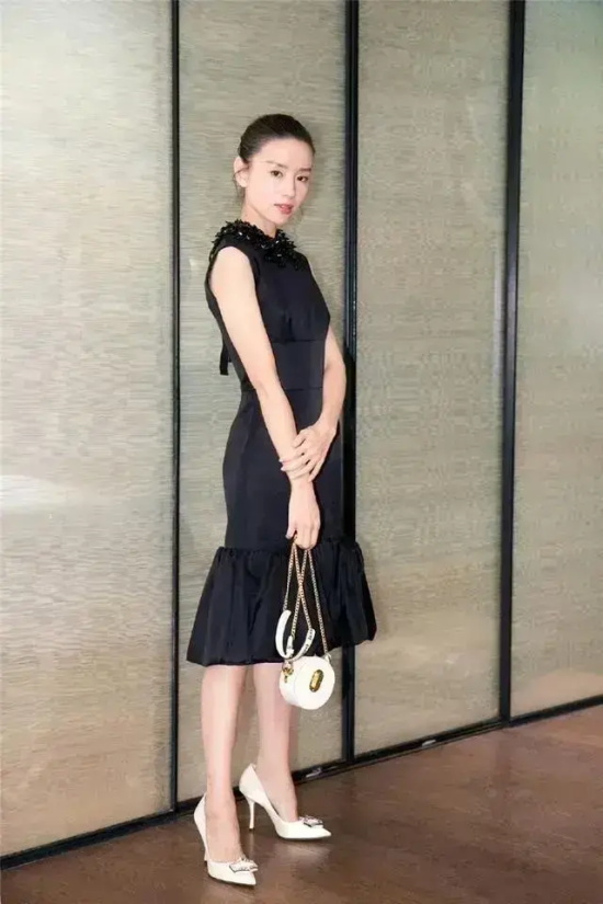 清冷美人董洁早年高清写真合集