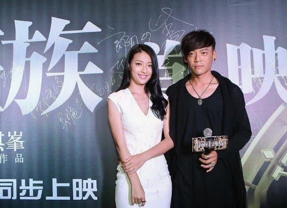 他受父亲熏陶跨入演艺圈，小时候经常跑剧组，如今已是实力派演员