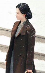 《《孤舟》完結，陳都靈終於開始營銷？內贊21萬，超強CP體質讓人羡慕！》