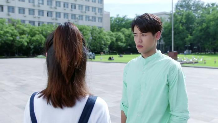 《青春斗》演员学历曝光，丁兰戏里戏外优秀，而她才是隐藏的高手