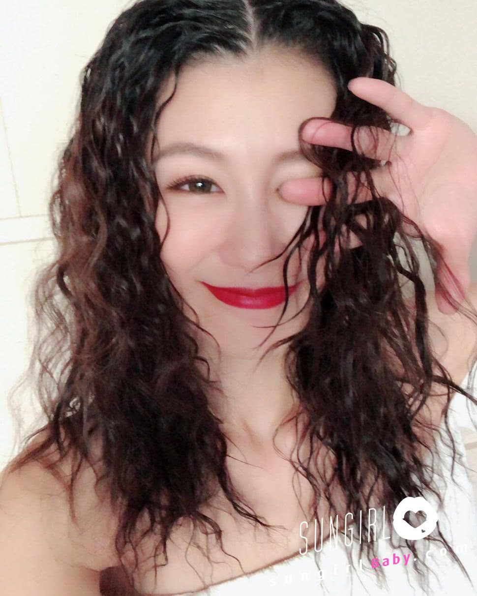 赵孟姿个人资料写真作品