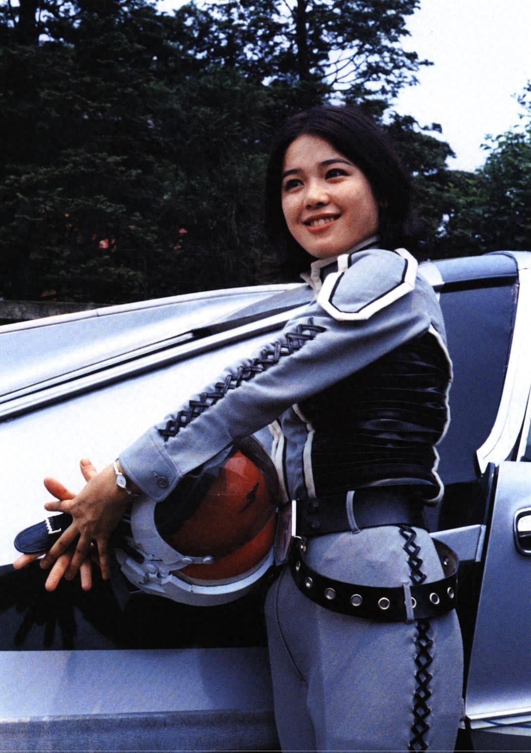 老照片:“安奴队员”菱见百合子