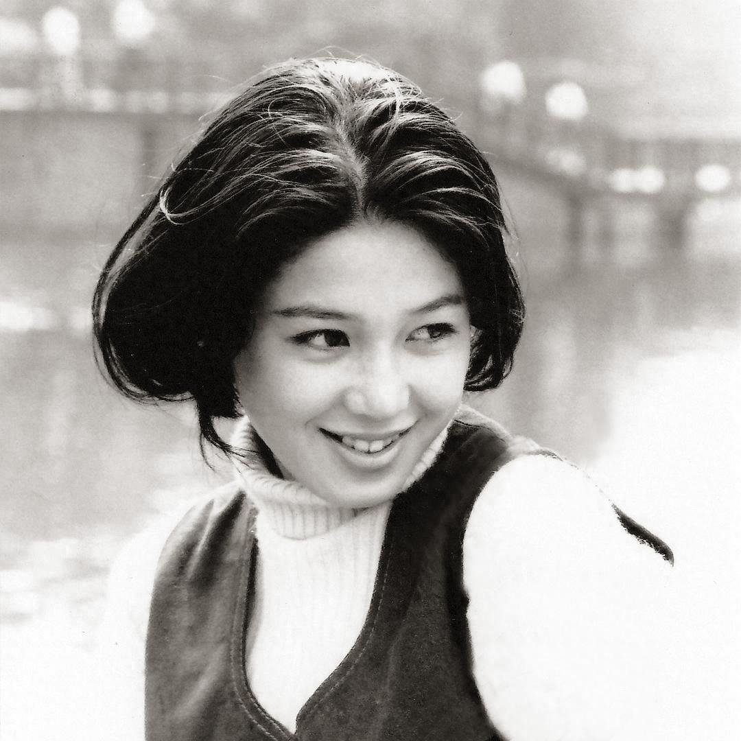 老照片:“安奴队员”菱见百合子