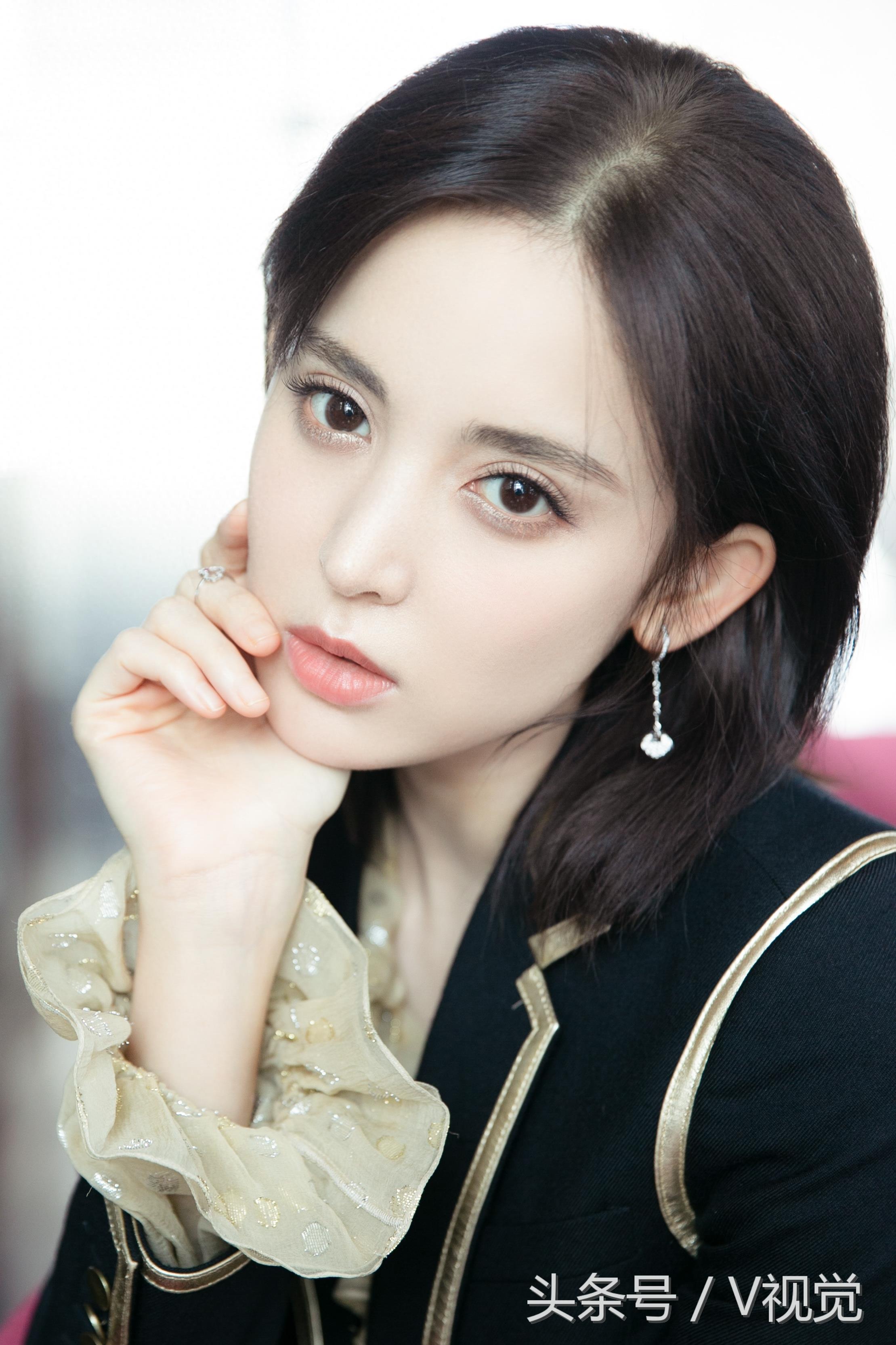 你看看《旋风十一人》中的这九位女演员,那个最美